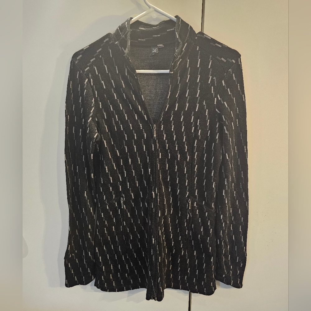 Ibex Women's Black and Cream Patterned Full Zip Wool Jacket Size Medium